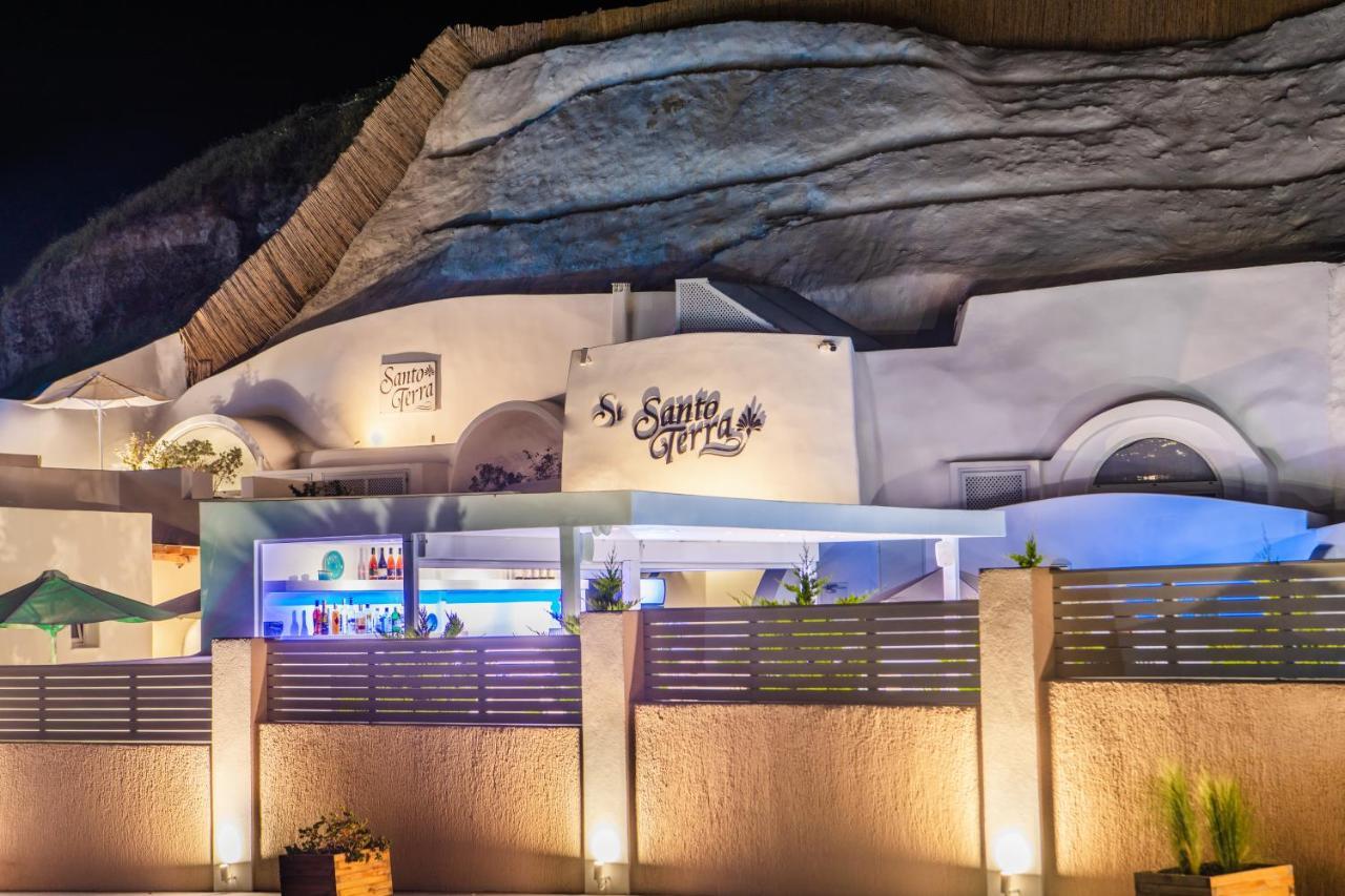 Santoterra Antigua Suites Karterados  Esterno foto