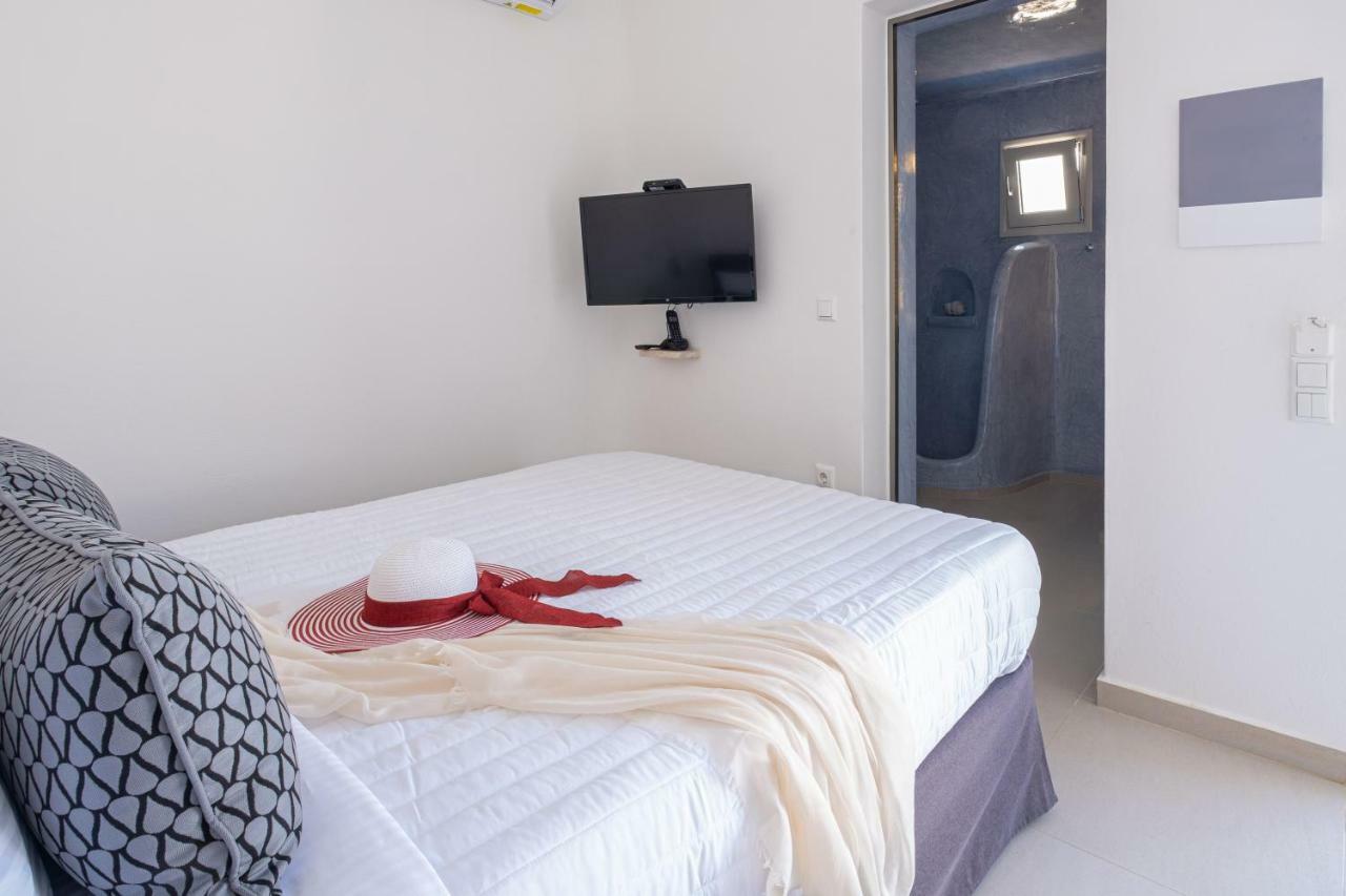 Santoterra Antigua Suites Karterados  Esterno foto