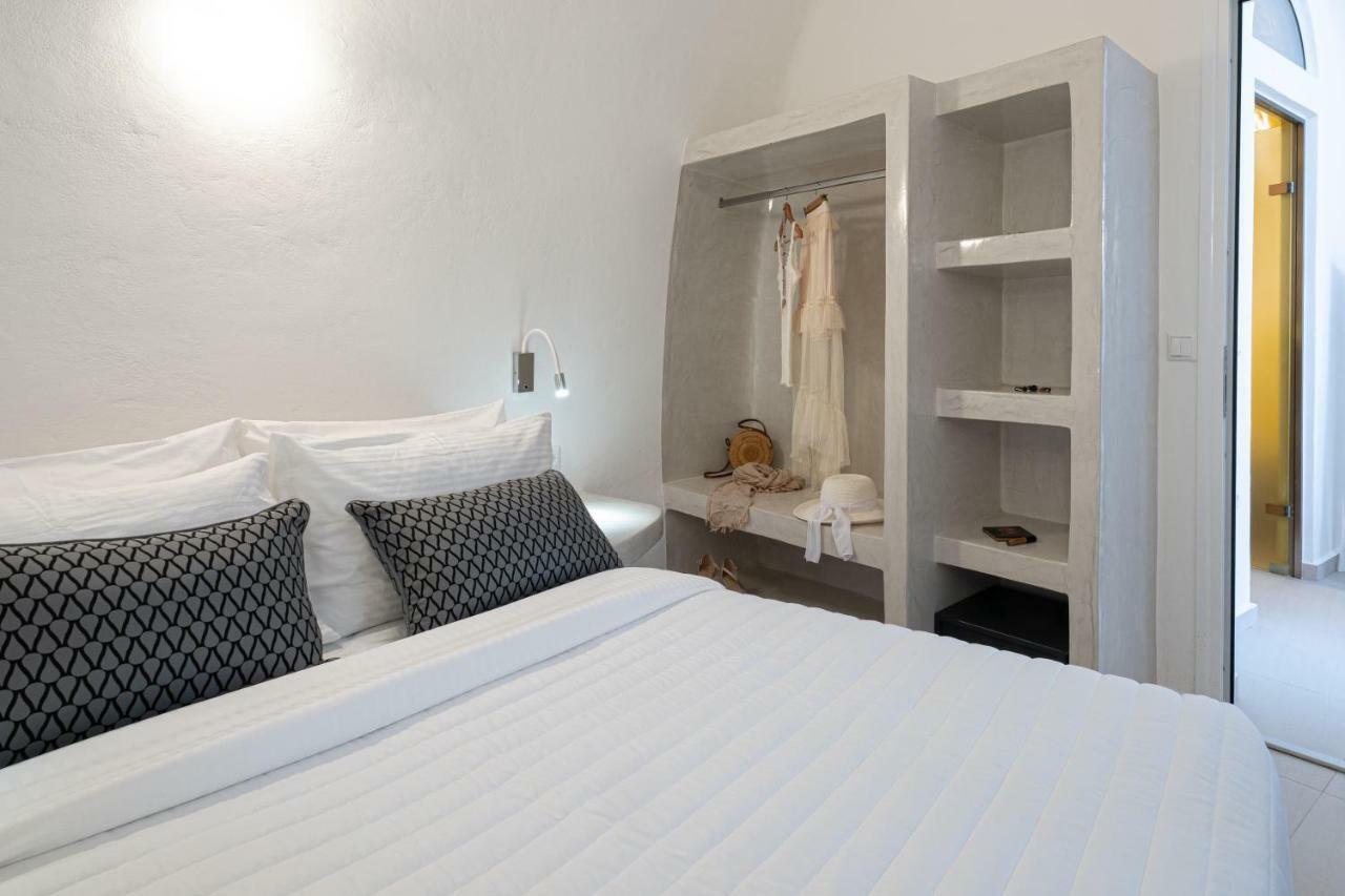 Santoterra Antigua Suites Karterados  Esterno foto