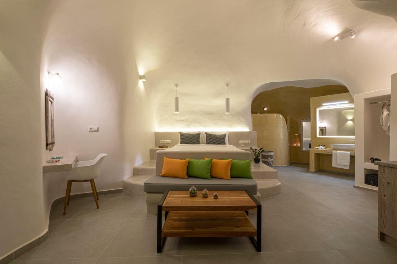 Santoterra Antigua Suites Karterados  Esterno foto