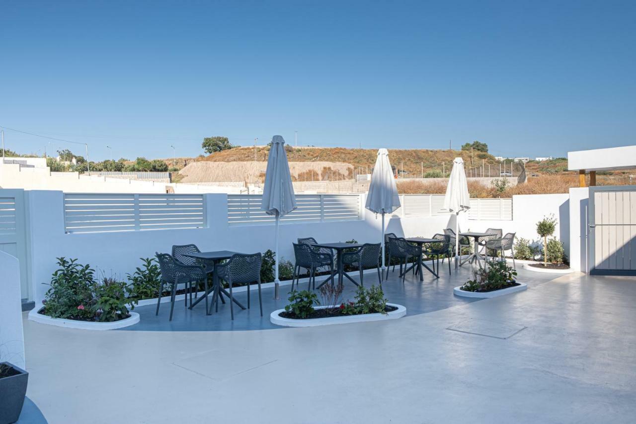 Santoterra Antigua Suites Karterados  Esterno foto