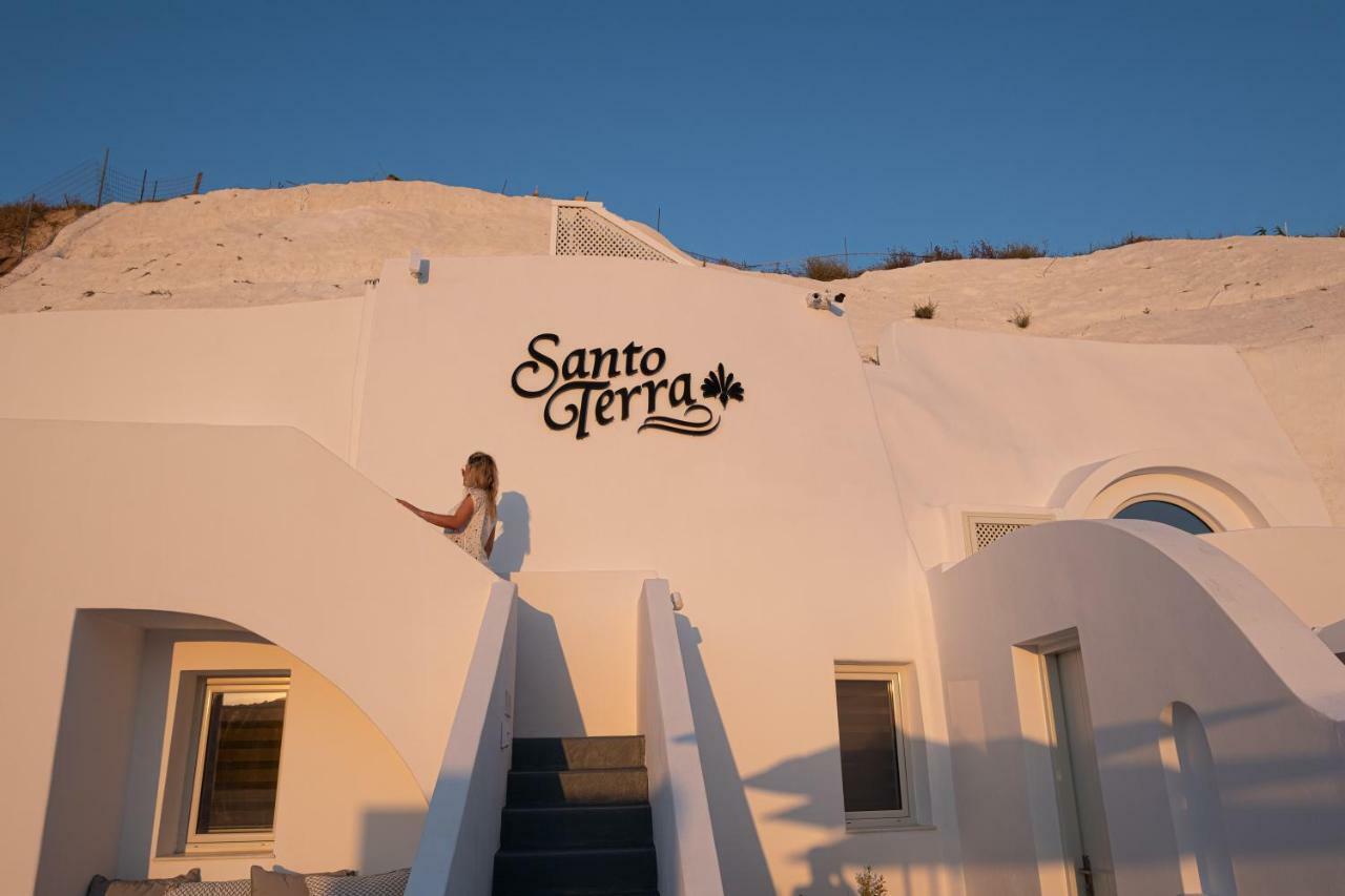 Santoterra Antigua Suites Karterados  Esterno foto